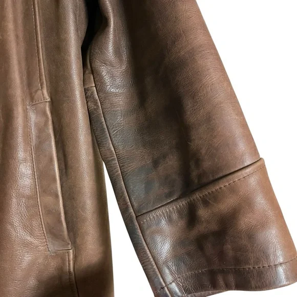 Vintage 90’s Eddie Bauer Men's Brown Oversized Leather Distressed Jacket — M - Picture 5 of 14